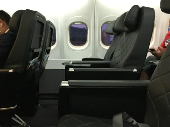 Qantas 717 Business class seats