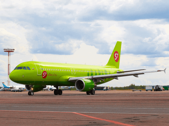 S7 Airlines A320