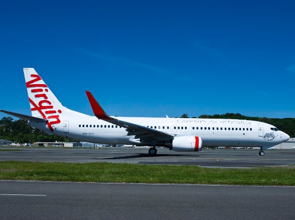 Virgin Australia 737 taxiing