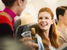 Qantas Brings Back the Booze on Domestic Flights