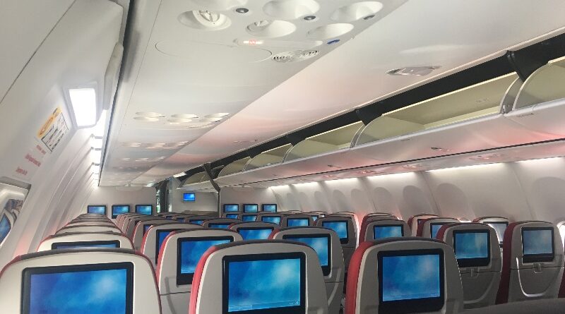 Malindo Air 737 economy cabin