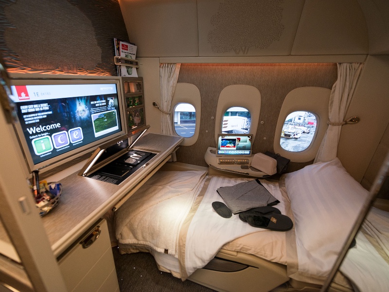 New Emirates Boeing 777-300ER First Class suite