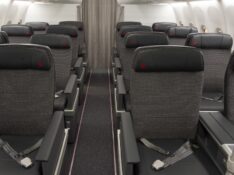 Air Canada Boeing 737 MAX Business cabin