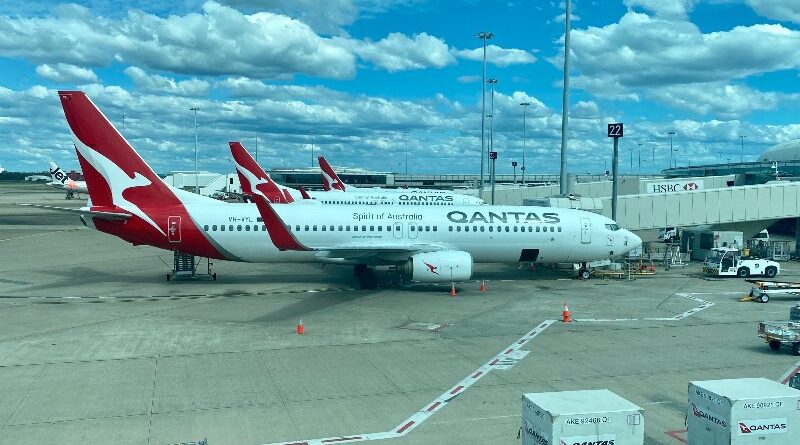 Qantas Boeing 737s at Brisbane Airport