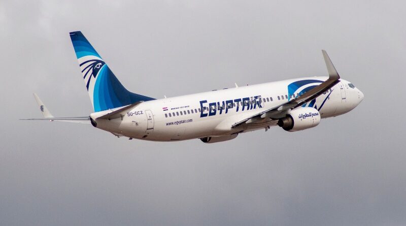 An EgyptAir Boeing 737-800
