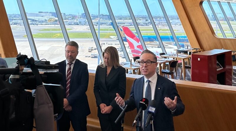 Qantas CEO Alan Joyce announces the latest round of lounge upgrades