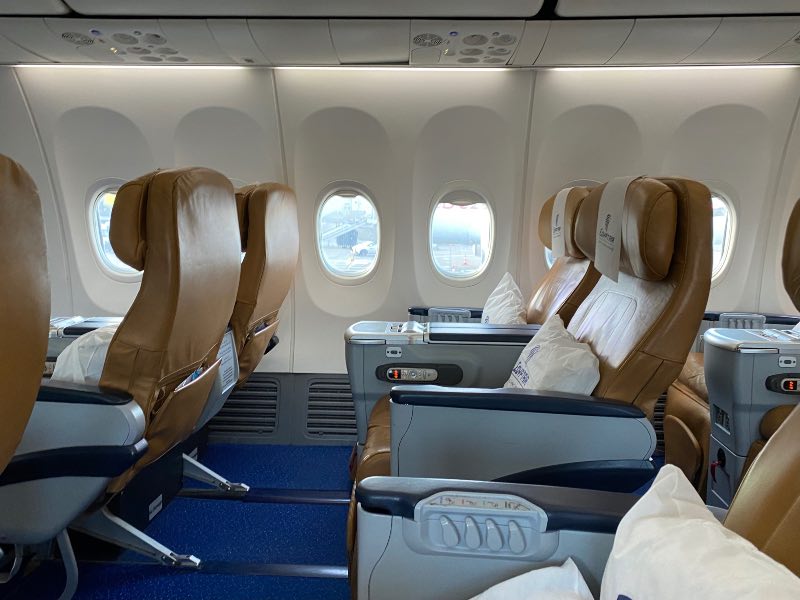 EgyptAir Boeing 737-800 Business Class