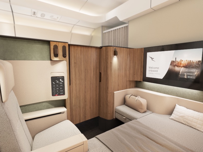 Qantas A350 First Class suite