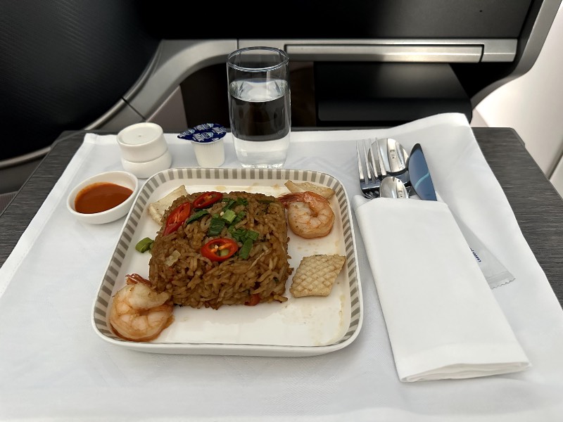 Nasi goreng in Singapore Airlines business class