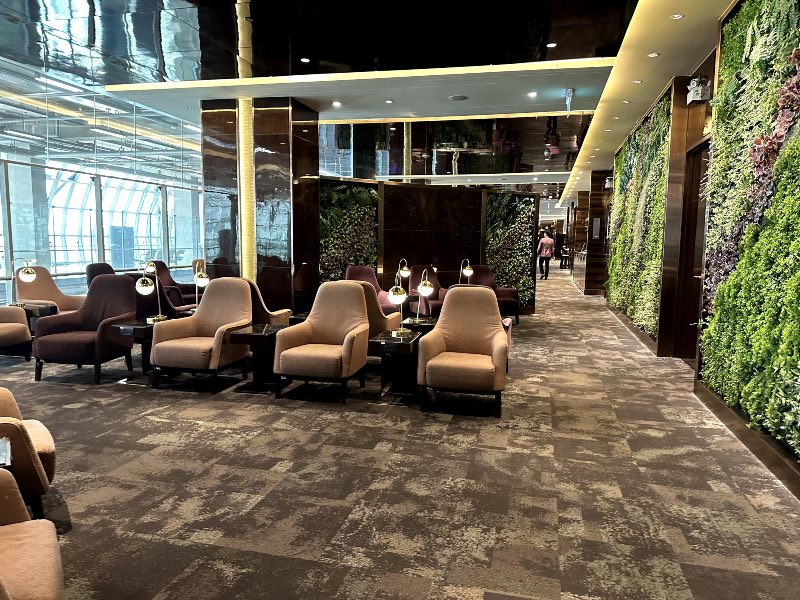 Thai Airways Royal Orchid Prestige Lounge at BKK airport