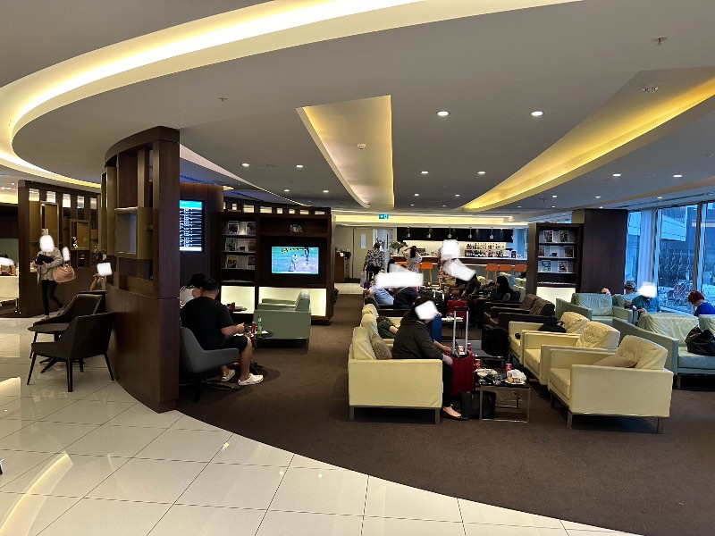 The House Lounge at Sydney Airport