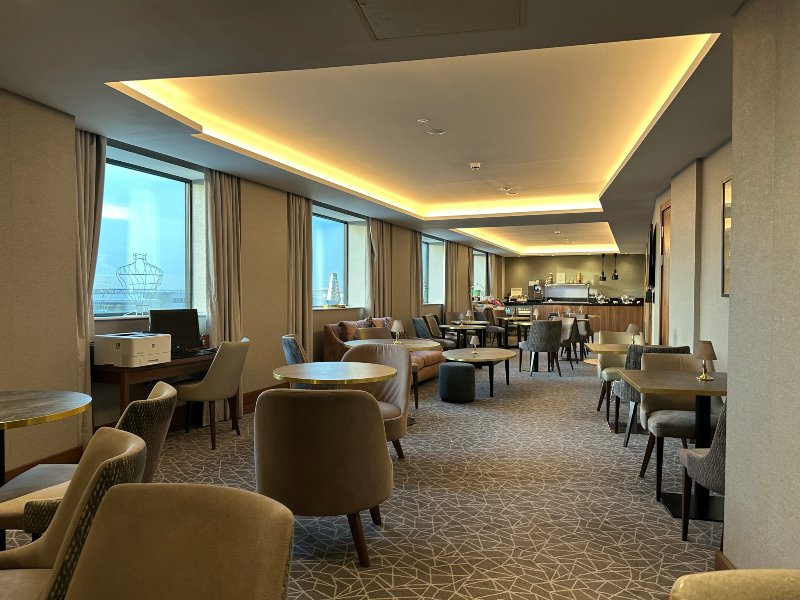 Club lounge seating at the Crowne Plaza London Heathrow T4