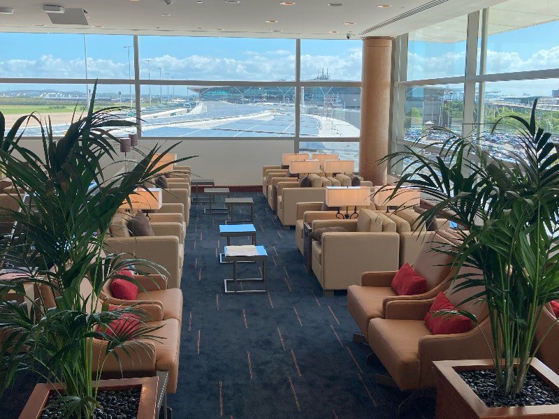 Emirates' newly reopened Brisbane Airport lounge view