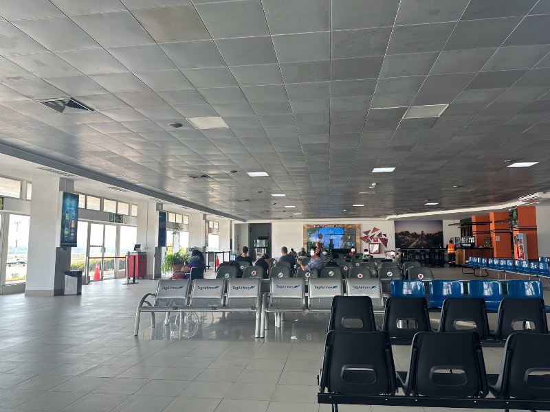 The departure terminal waiting area at Mundo Maya International Airport