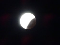 Moon1.jpg