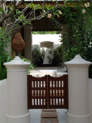 Deluxe Beach Villa - Entry courtyard to private spa pavillion.JPG