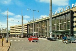 centraal-station-1-1964.jpg
