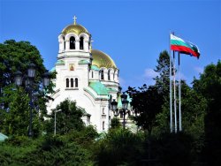 Nevsky cathedral 2.jpg