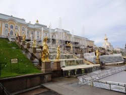 Peterhof Great Casacade 7.jpg