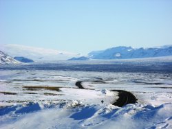 Iceland inland landscape 3.JPG