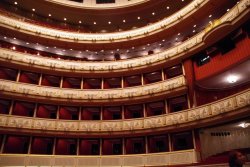 Vienna Opera House.jpg