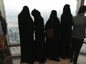 people burj.JPG