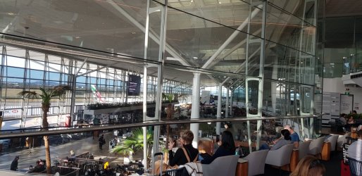 Lounge7.jpg
