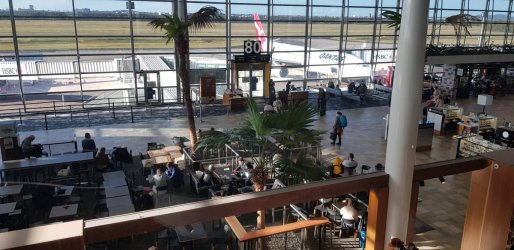 Lounge9.jpg