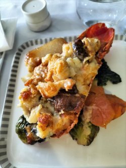 Lobster.jpg Lobster.jpg