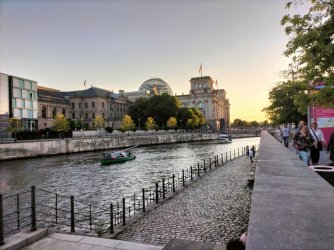 b6.jpg b6.jpg