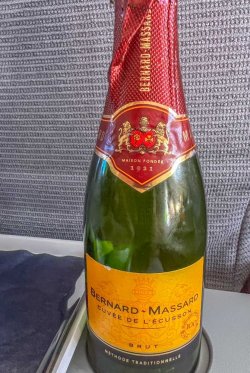 EDI-HEL Bubbly.jpg