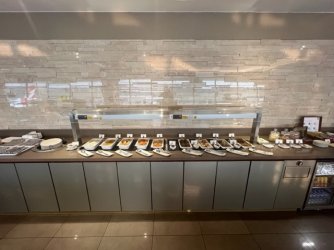 Emirates Lounge 1.jpg