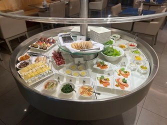 Emirates Lounge 2.jpg