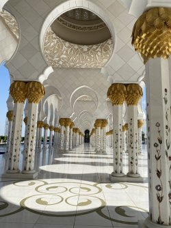 Mosque 7.jpg