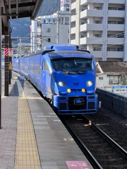 Train 7.JPG