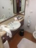 12 Bathroom IMG_1884.jpg