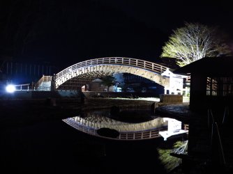 NT 09.jpg