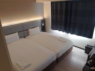N 10.jpg
