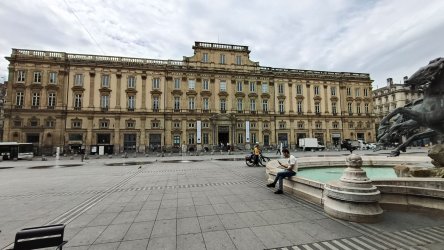 l121.jpg