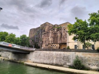 l148.jpg