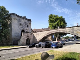 av4.jpg