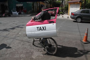 TAXI.jpg