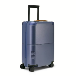 Screenshot 2025-08-05 at 21-01-20 Buy Qantas x July Qantas Exclusive Edition Carry On Qantas M...png