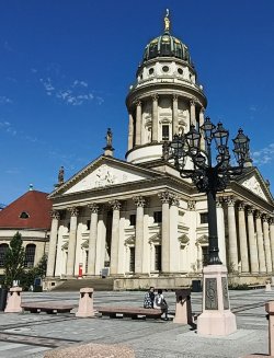 b81.jpg