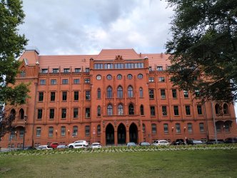 s212.jpg