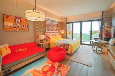 marriott-mcdonalds-room.jpg marriott-mcdonalds-room.jpg