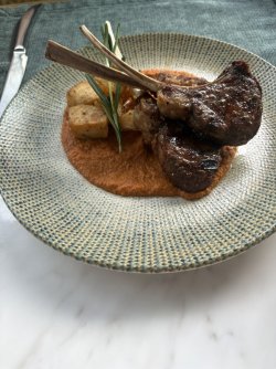 IMG_4945.jpg IMG_4945.jpg