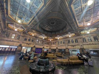 PXL_20251026_215853167.jpg PXL_20251026_215853167.jpg