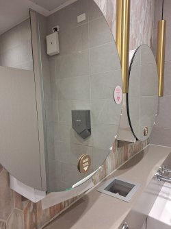 20251201_124049.jpg 20251201_124049.jpg