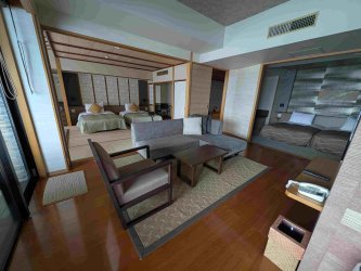 PXL_20251031_050054006.jpg PXL_20251031_050054006.jpg